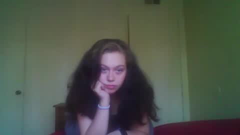 Snapshot of moongoddess16 chatting on December 11, 2024, 6:20 pm Anastasia online show from December 11, 2024, 6:20 pm