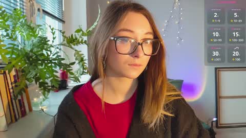 Snapshot of moonlight__lovers chatting on December 27, 2024, 12:12 pm Dana online show from December 27, 2024, 12:12 pm