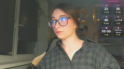 Snapshot of moonlight__lovers chatting on November 8, 2025, 4:07 pm Dana online show from November 8, 2025, 4:07 pm