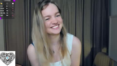 Snapshot of moonperedz chatting on October 11, 2025, 6:39 pm Eva online show from October 11, 2025, 6:39 pm