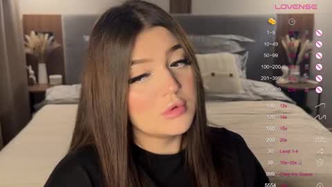 Ri online show from November 13, 2025, 9:36 pm