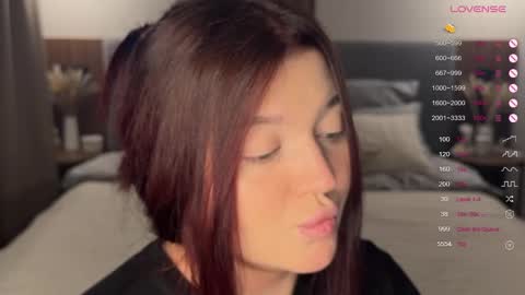 Ri online show from November 23, 2025, 8:41 pm