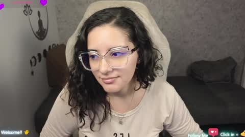 Moon Woman online show from February 1, 2025, 2:37 am