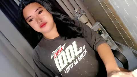 MIA online show from November 21, 2025, 3:33 pm