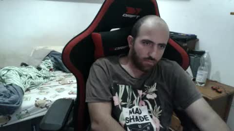 Snapshot of morenoch19 chatting on November 9, 2025, 2:59 pm alejo online show from November 9, 2025, 2:59 pm