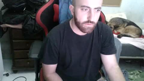 Snapshot of morenoch19 chatting on November 30, 2025, 2:21 pm alejo online show from November 30, 2025, 2:21 pm