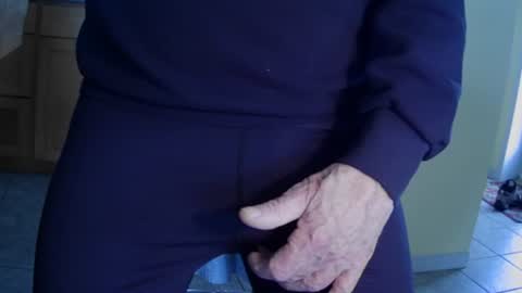 Snapshot of moreorless5 chatting on February 26, 2025, 7:16 pm moreorless5 online show from February 26, 2025, 7:16 pm