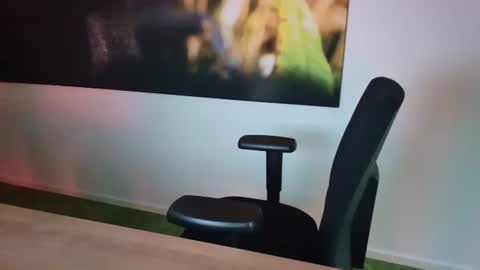 Snapshot of morepassion4u chatting on February 27, 2025, 3:05 pm morepassion4u online show from February 27, 2025, 3:05 pm