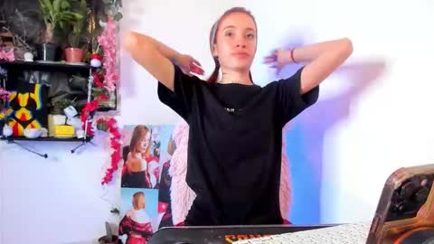 Snapshot of morgaan_19 chatting on September 10, 2025, 5:46 pm Megaan Castillo online show from September 10, 2025, 5:46 pm