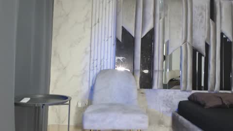 MORGAN AND MEGAN online show from October 23, 2025, 11:20 am