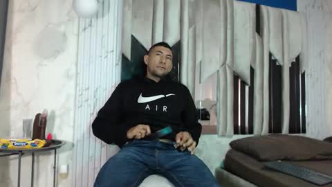 MORGAN AND MEGAN online show from November 1, 2025, 11:34 am