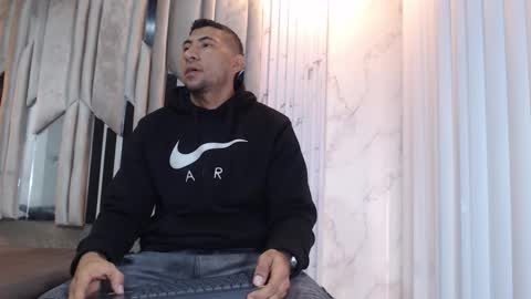 MORGAN AND MEGAN online show from November 21, 2025, 11:20 am