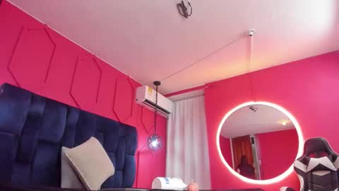 Snapshot of morita_mei chatting on November 27, 2025, 8:33 pm Morita online show from November 27, 2025, 8:33 pm