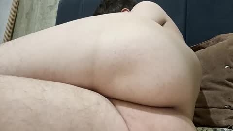 Krasavchik online show from October 30, 2025, 6:41 pm