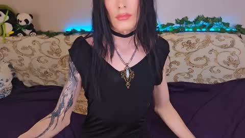 Morwain online show from November 12, 2025, 10:30 pm