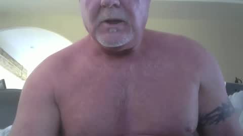 Snapshot of motorguy08 chatting on March 7, 2025, 9:27 pm motorguy08 online show from March 7, 2025, 9:27 pm