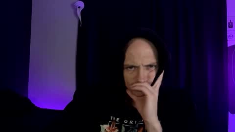 Snapshot of mount_vesuvius chatting on October 25, 2025, 4:02 pm mount_vesuvius online show from October 25, 2025, 4:02 pm