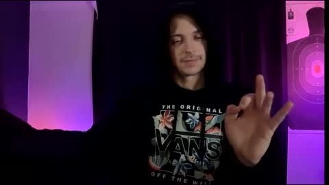 Snapshot of mount_vesuvius chatting on December 2, 2025, 6:25 pm mount_vesuvius online show from December 2, 2025, 6:25 pm