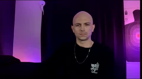 Snapshot of mount_vesuvius chatting on December 3, 2025, 6:39 pm mount_vesuvius online show from December 3, 2025, 6:39 pm