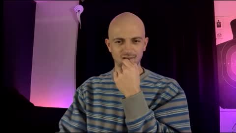 Snapshot of mount_vesuvius chatting on December 4, 2025, 10:29 pm mount_vesuvius online show from December 4, 2025, 10:29 pm