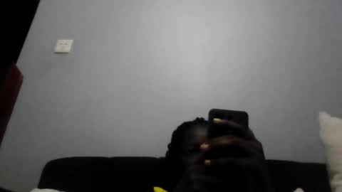 Snapshot of mouthymiss chatting on February 27, 2025, 7:04 pm Mouthymiss online show from February 27, 2025, 7:04 pm