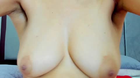 Snapshot of moxa_hot chatting on December 26, 2024, 8:11 pm moxa hot online show from December 26, 2024, 8:11 pm