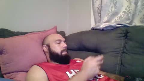 Mr8 online show from November 6, 2025, 10:32 pm