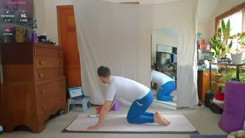 Snapshot of mr_foxxy chatting on February 15, 2025, 5:07 pm ninko online show from February 15, 2025, 5:07 pm