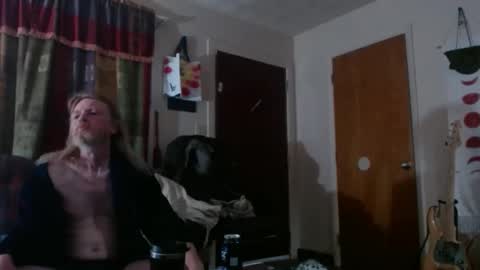 mr_happy12 online show from October 31, 2025, 9:10 am