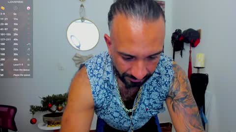 Snapshot of mr_maik22 chatting on January 2, 2025, 12:35 pm mr_maik22 online show from January 2, 2025, 12:35 pm