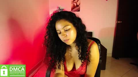 Snapshot of mr_mrscurie chatting on January 26, 2025, 1:20 am Mr  Mrs Curie online show from January 26, 2025, 1:20 am