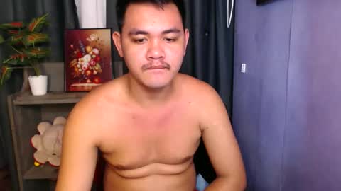 Snapshot of mr_olivercummerx chatting on September 16, 2025, 1:56 pm mr_olivercummerx online show from September 16, 2025, 1:56 pm