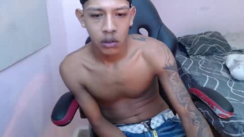 Snapshot of mr_stiven_ chatting on January 2, 2025, 12:45 am mr_stiven_ online show from January 2, 2025, 12:45 am