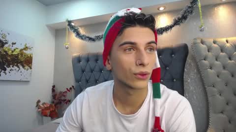 Snapshot of mr_williseo chatting on December 23, 2024, 6:58 pm williseo online show from December 23, 2024, 6:58 pm