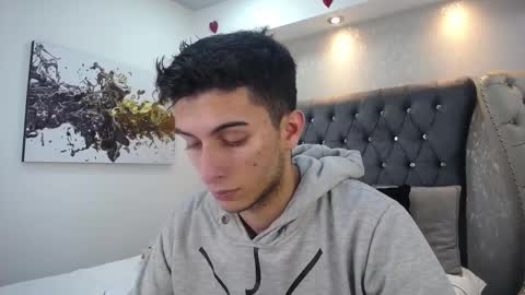 Snapshot of mr_williseo chatting on March 7, 2025, 8:00 pm williseo online show from March 7, 2025, 8:00 pm