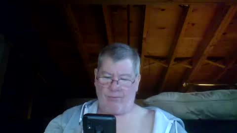 Snapshot of mrblade666 chatting on March 8, 2025, 12:52 pm mrblade666 online show from March 8, 2025, 12:52 pm