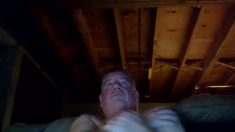 Snapshot of mrblade666 chatting on September 9, 2025, 12:32 am mrblade666 online show from September 9, 2025, 12:32 am