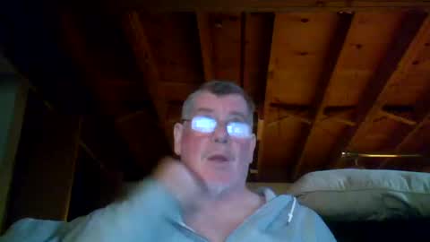 Snapshot of mrblade666 chatting on September 10, 2025, 1:11 pm mrblade666 online show from September 10, 2025, 1:11 pm