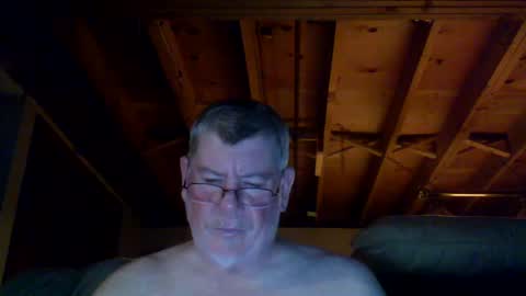 Snapshot of mrblade666 chatting on September 13, 2025, 1:05 am mrblade666 online show from September 13, 2025, 1:05 am