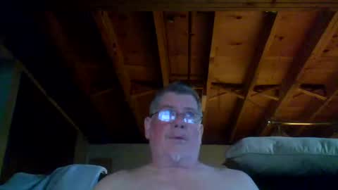 Snapshot of mrblade666 chatting on September 13, 2025, 1:11 pm mrblade666 online show from September 13, 2025, 1:11 pm