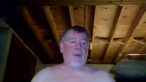 Snapshot of mrblade666 chatting on October 18, 2025, 12:06 pm mrblade666 online show from October 18, 2025, 12:06 pm