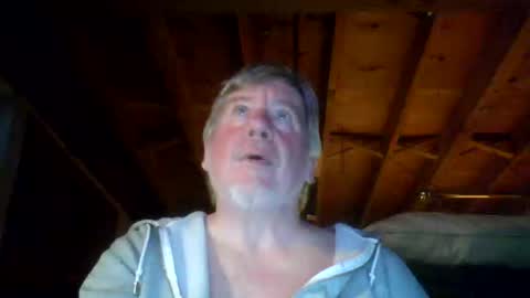 Snapshot of mrblade666 chatting on December 1, 2025, 11:43 pm mrblade666 online show from December 1, 2025, 11:43 pm