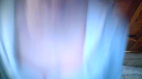 Snapshot of mrblade666 chatting on December 14, 2025, 12:32 pm mrblade666 online show from December 14, 2025, 12:32 pm