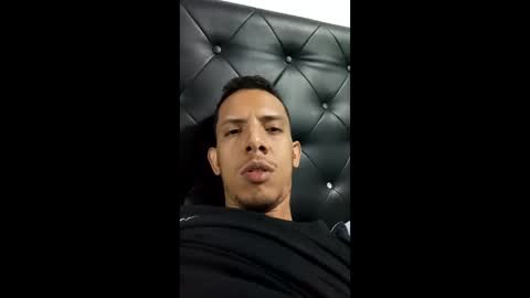 Snapshot of mrchrisdaniel chatting on March 3, 2025, 1:53 am Christtofer online show from March 3, 2025, 1:53 am
