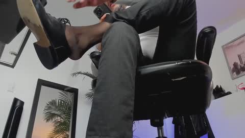 Snapshot of mrfrank_tattoo chatting on January 28, 2025, 3:46 pm MrFrank. online show from January 28, 2025, 3:46 pm