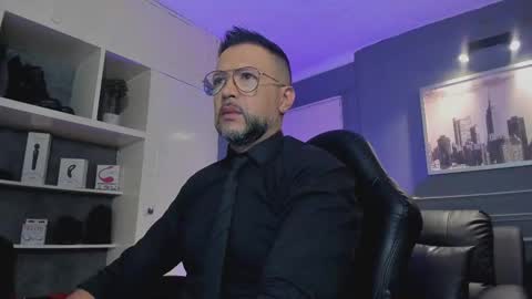 Snapshot of mrfrank_tattoo chatting on September 26, 2025, 11:36 am MrFrank. online show from September 26, 2025, 11:36 am