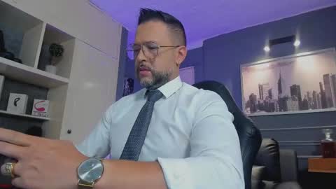 Snapshot of mrfrank_tattoo chatting on October 3, 2025, 1:08 pm MrFrank. online show from October 3, 2025, 1:08 pm