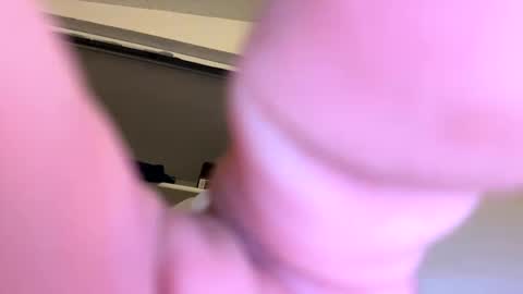 Snapshot of mrfrankfuckforfree chatting on January 15, 2025, 9:02 am mrfrankfuckforfree online show from January 15, 2025, 9:02 am