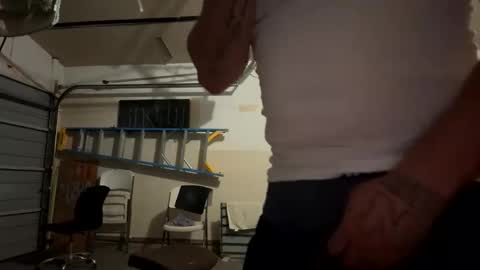 Snapshot of mrfrankfuckforfree chatting on November 19, 2025, 9:42 am mrfrankfuckforfree online show from November 19, 2025, 9:42 am