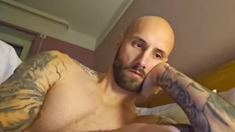 Snapshot of mrga591904 chatting on November 24, 2025, 11:10 am mrga591904 online show from November 24, 2025, 11:10 am